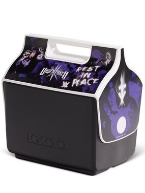 WWE The Undertaker Igloo 7 Qt Insulated Playmate Cooler NWT
